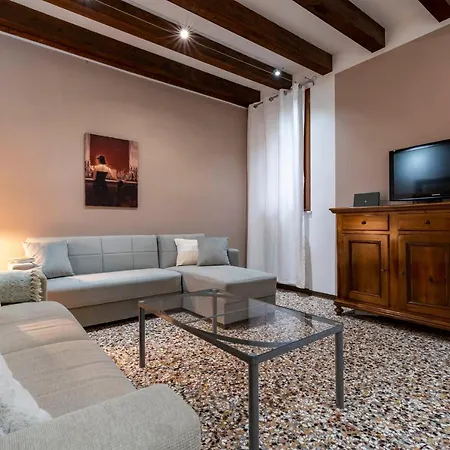 San Marco - 2 Bedrooms With Lift Apartament Wenecja