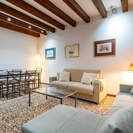 San Marco - 2 Bedrooms With Lift Lejlighed *