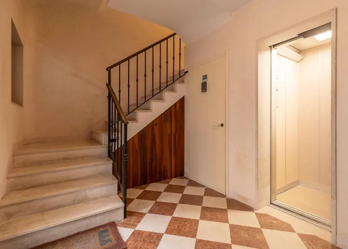 San Marco - 2 Bedrooms With Lift