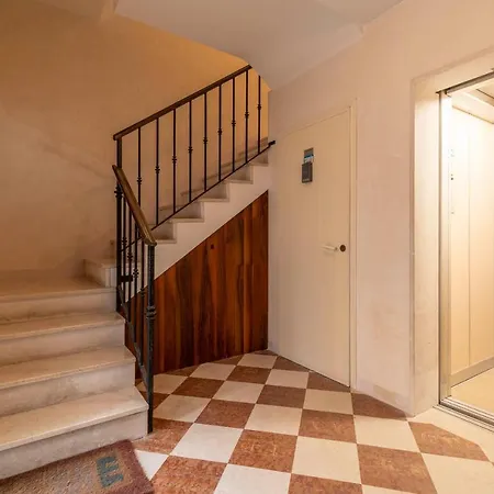 San Marco - 2 Bedrooms With Lift